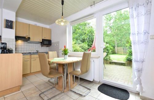 Heringhausen Apartment | Garden-view Apartment in Heringhausen Lake City Centre