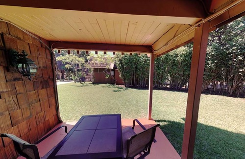 Kaunakakai House | Garden View Full: Cozy Comfort, Tropical Garden Views at Hotel Molokai