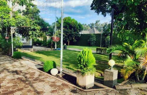 Arusha House | Garden View with detached Bathroom