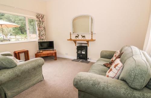 Llanwrthwl House | Gardener's Cottage