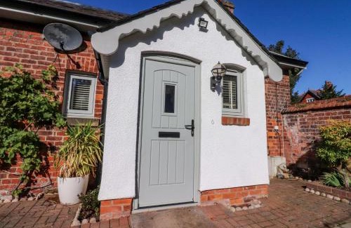 Lytham St. Anne's House | Gardener's Cottage