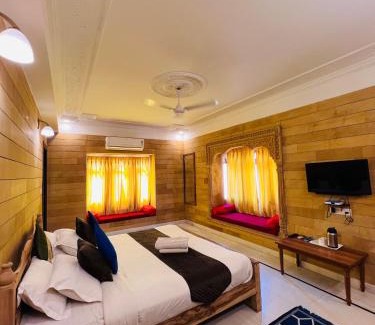 Amar Sagar Pol Hotel | Garh Villa Jaisalmer