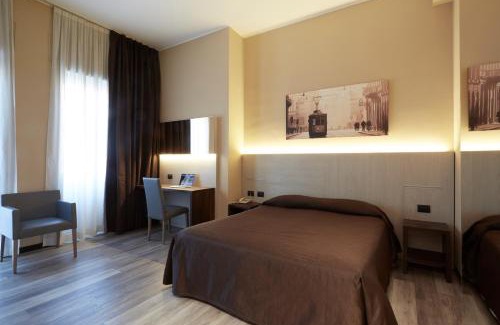 Porta Garibaldi Hotel | Garibaldi Palace