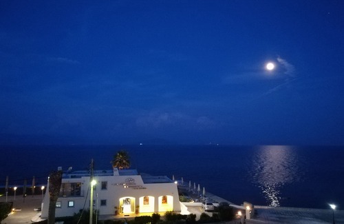 Corfu Town Apartment | Garitsa bay Apartment