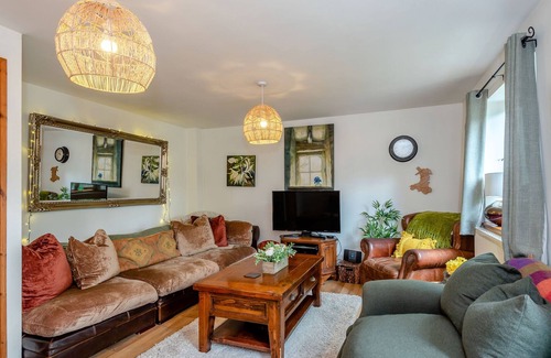 Pennant Melangell Cottage | GARN, pet friendly, with a garden in Penybontfawr