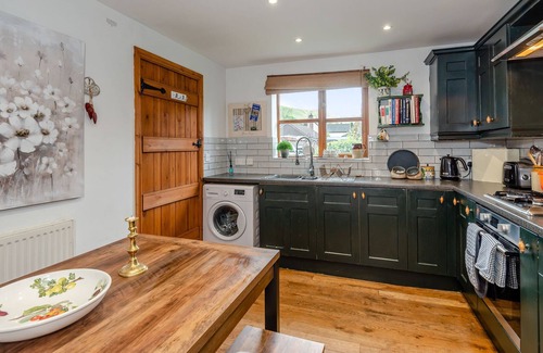 Pennant Melangell Cottage | GARN, pet friendly, with a garden in Penybontfawr