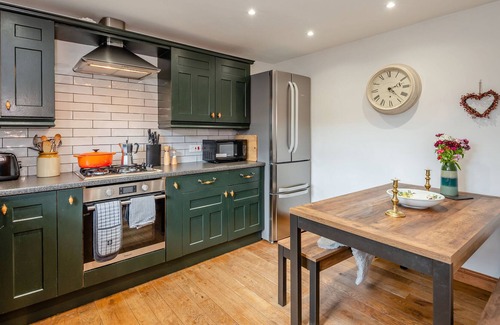 Pennant Melangell Cottage | GARN, pet friendly, with a garden in Penybontfawr