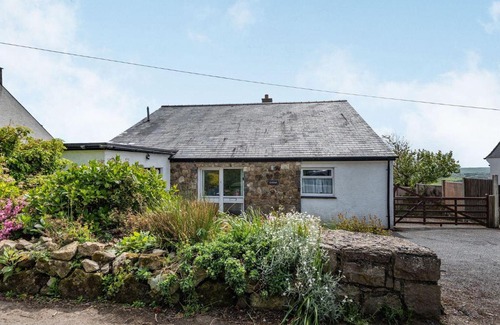 Mynytho House | Garna