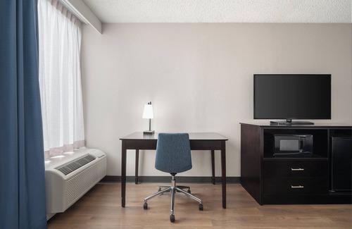 Wytheville Hotel | Garner Hotel Wytheville East by IHG