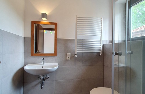 Langenbieber Apartment | Garni Hotel Biebertal am Milseburgradweg