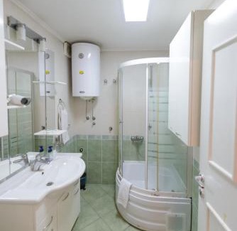 Kraljevo Hotel | Garni Hotel Crystal