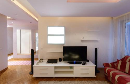 Kraljevo Hotel | Garni Hotel Crystal