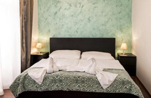 Old Town Hotel | Garni Hotel VIRGO