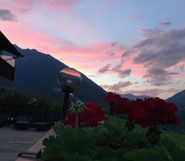 Tirolo Hotel | Garni Schneeburghof