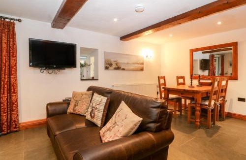 Porthmadog House | Garth Morthin The Stables