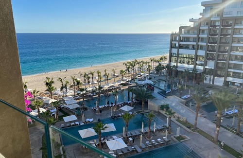 El Tezal Resort | GARZA BLANCA LOS CABOS THREE BEDROOM OCEANFRONT FOR WINTER HOLIDAY