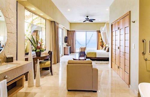 South Shore Hotel Area Resort | GARZA BLANCA PUERTO VALLARTA 2 BR - OTHER SIZES AVAILABLE from studio to 3 BR