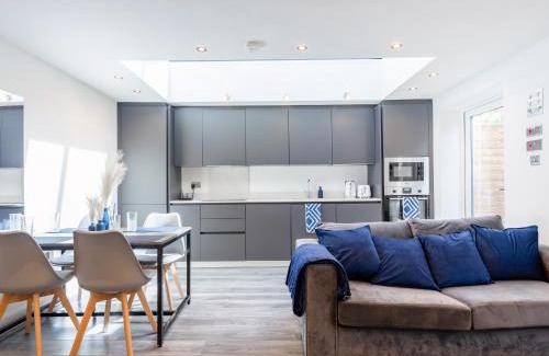 Kilburn House | Gascony Getaway - Ukc6961