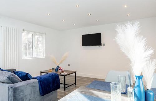 Kilburn House | Gascony Getaway - Ukc6961
