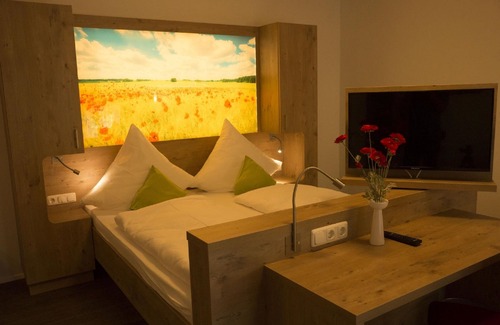 Colmberg Hotel | Gasthaus Schwarzer Adler