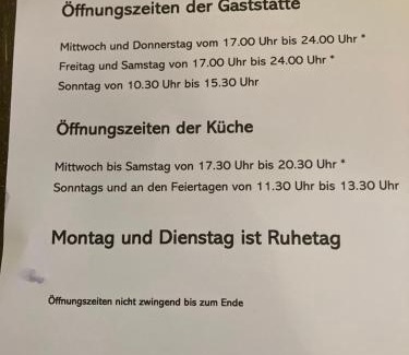 Metterich House | Gasthaus "Zur alten Dorfschmiede"