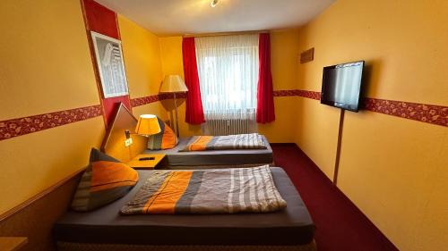 Erlangen Apartment | Gasthaus zur Schwarzen Olive Zimmer 7