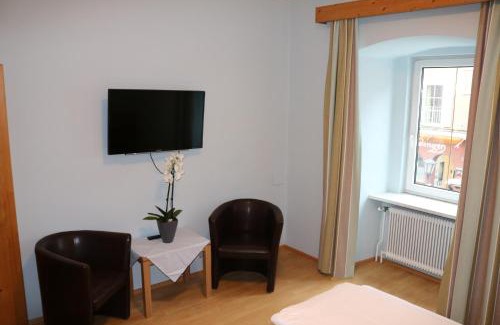 Golling an der Salzach House | Gasthof Goldene Traube