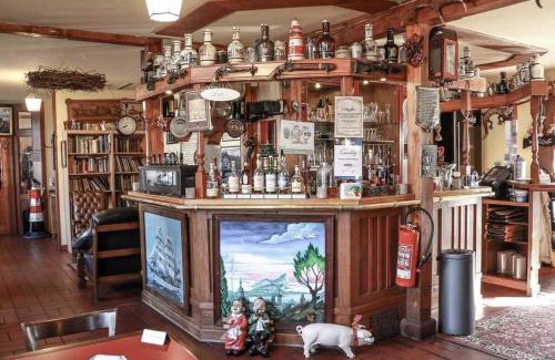 Hinrichshagen Hotel | Gaststaette & Pension Schinkenkrug