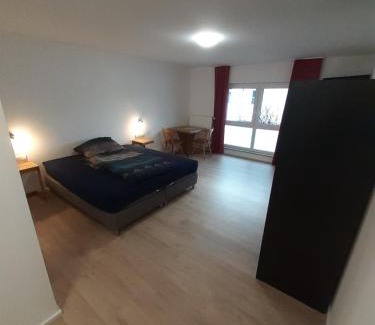 Niederkalbach Apartment | Gastwirtschaft & Metzgerei zur Linde