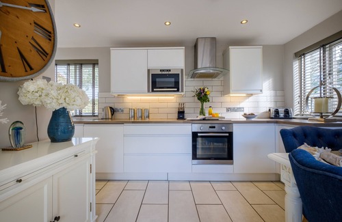 Killington Cottage | GATE HOUSE, luxury holiday cottage, with open fire in Sedbergh