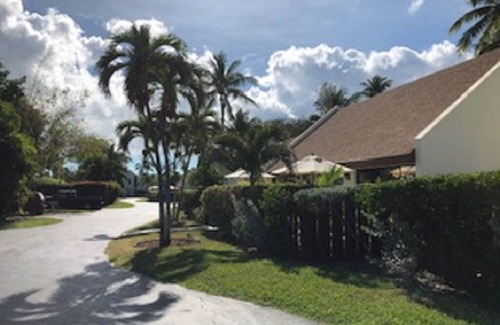 Nassau Villa | GATED BEACH FRONT VILLA