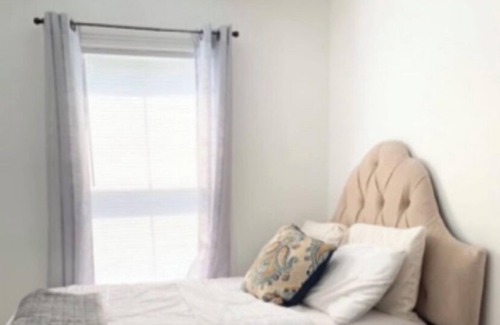 Highlands House | Gateway Beach Park, Beach Life, high speed wifi.