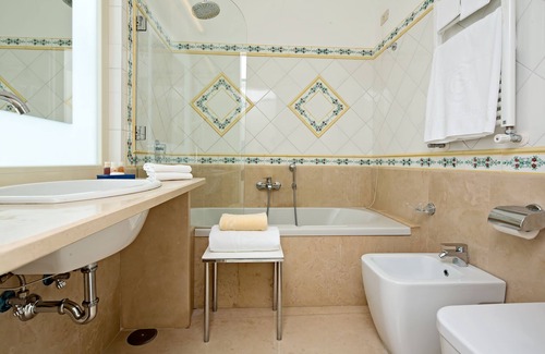 Capri Hotel | Gatto Bianco Hotel & SPA