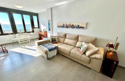 Valdelagrana Apartment | GATU Arena " Preferente mayores de 21 años y familias "