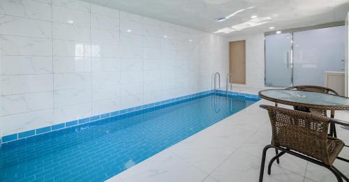 Gapyeong Villa | Gaypeng Poolvilla Lisum Five Penison