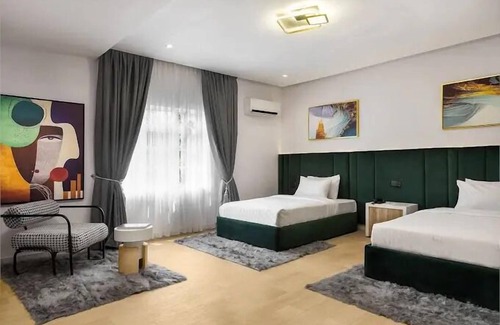 Abuja Hotel | GEESE HOTEL
