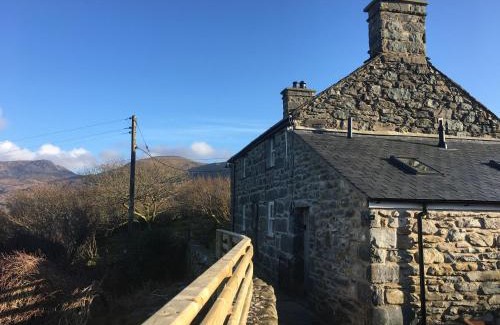 Llanbedr House | Gellibant Cottage