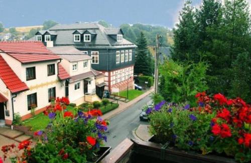 Schmiedefeld am Rennsteig Apartment | Gemütliche Ferienwohnung im Thüringer Wald, nahe des Rennsteigs - pure Erholung
