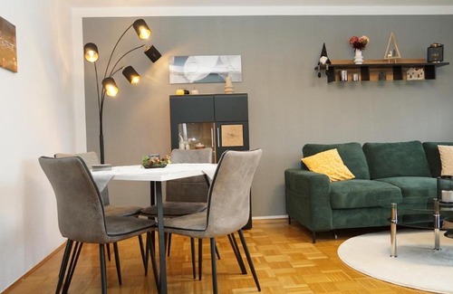 Bayreuth Apartment | Gemütliches Apartment mit Balkon und Parkplatz im Zentrum