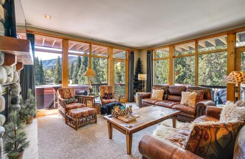 Old Town Apartment | Gem in Old Town Winter Park Walk to Ski Lifts!