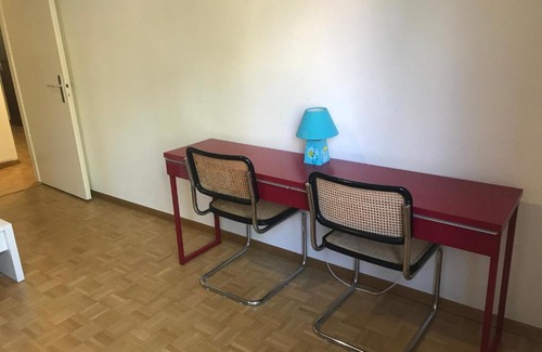 Bernex House | Geneva Bernex - shared appartement roomate homestay - tramway 14 TPG - ViaRhôna