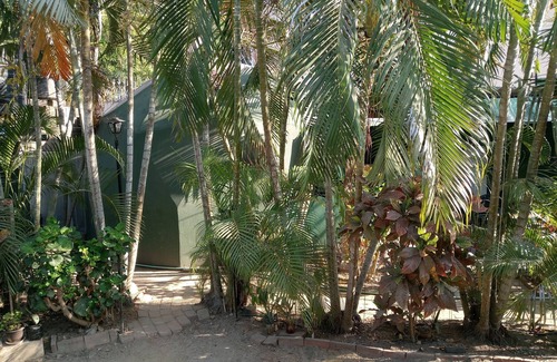 Ixtapa - Zihuatanejo Cottage | Geodesic Dome with Kitchen and A/C, 1 Block to the Beach
