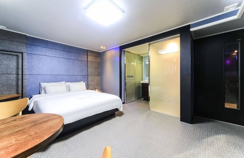 Geoje Hotel | Geoje Jangseungpo Yangpa