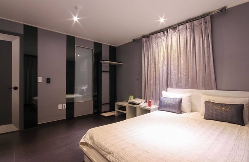 Somun Hotel | Geojedo Gohyeon The M