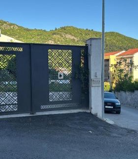 Podmaine House | Georgijevic 2