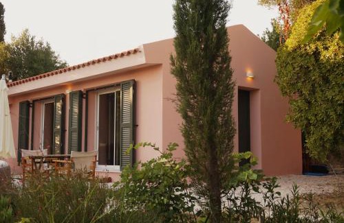 Kaligata House | Georgios Seaview Cottage