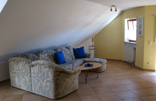 Zirndorf Apartment | Geräumige Ferienwohnung für bis zu sechs Personen nähe Playmobilland!