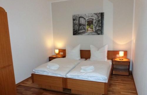 Wohlenberg Apartment | Geräumige Ferienwohnung mit Terrasse in Klütz