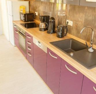 Chemnitz Apartment | Geräumiges Apartment mit Balkon & 2 Parkplätze