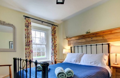 Talybont-on-Usk House | Ger y Wysg Farmhouse
